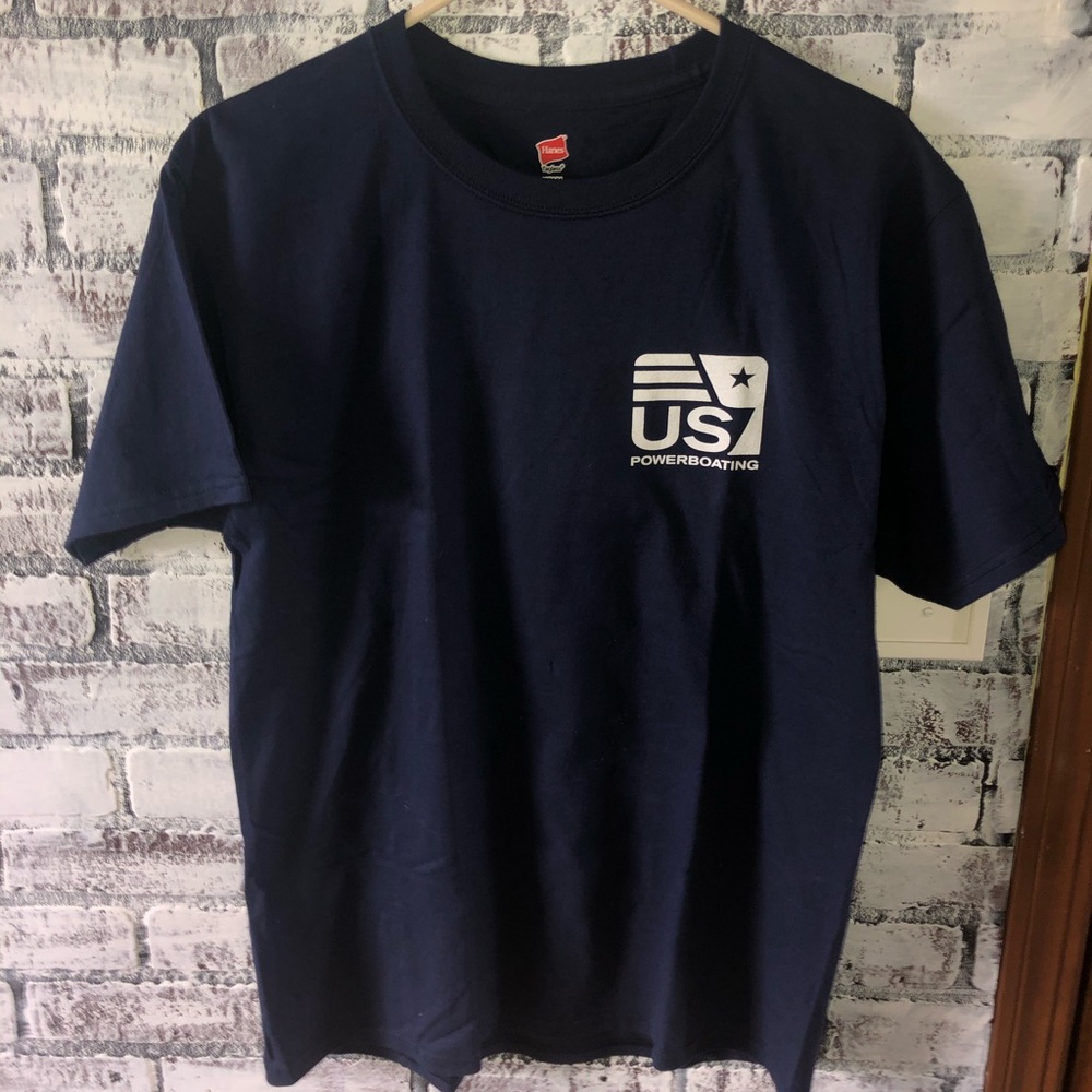 vintage US powerboating // navy tee shirt